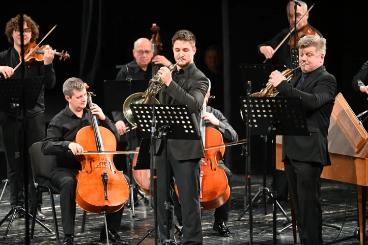 Софийски солисти | Радек Баборак | Виктор Теодосиев 4